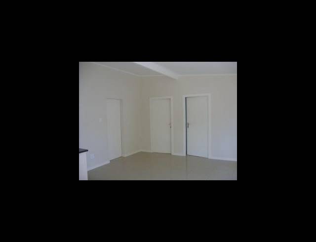 2 BEDROOM APARTMENT TO LET IN PRESTBURY
